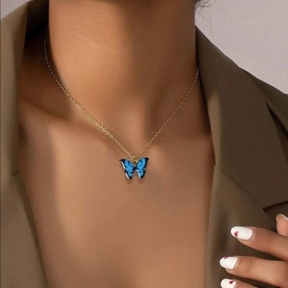 One Piece Random Color Enamel Butterfly ”Make a Wish” Necklace On Quote Card NEW - Picture 2 of 6